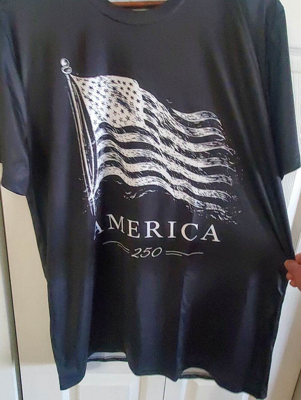 Mens New In Bag . Short Sleeves. America 250th. Short Sleeves. American Flag XL